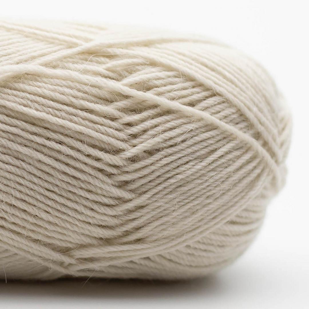 Edelweiss Alpaca 4-ply 002 Bleached White - Kremke Soul Wool