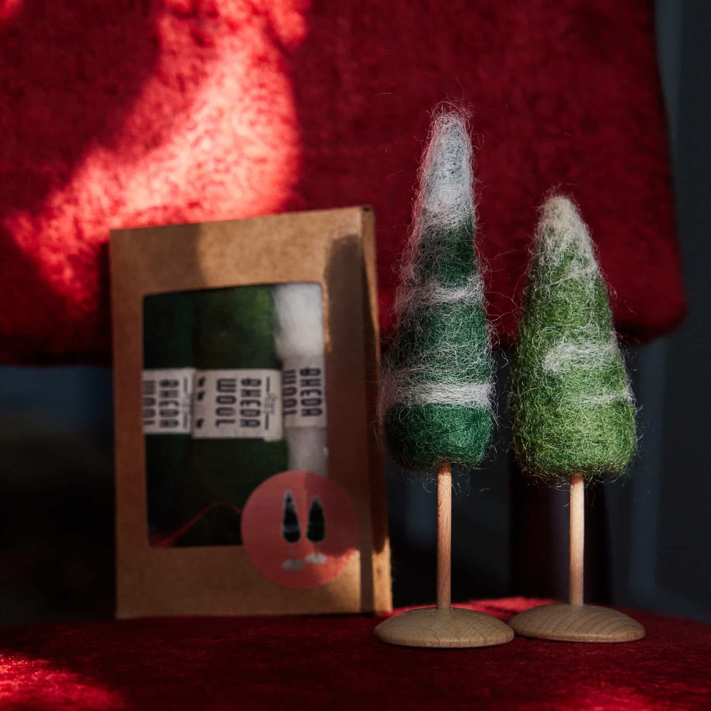 DIY kerstboompjes naaldvilten - Meaningful Crafts